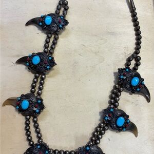 Squash blossom real bear claw Navajo pearl necklace